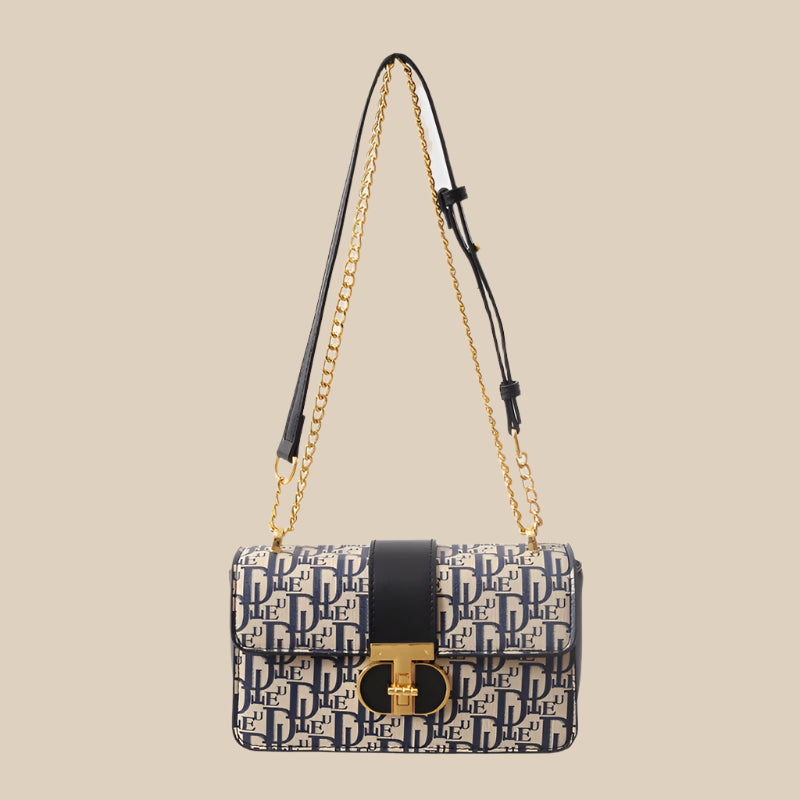 The Veroa Baguette Shoulder Bag